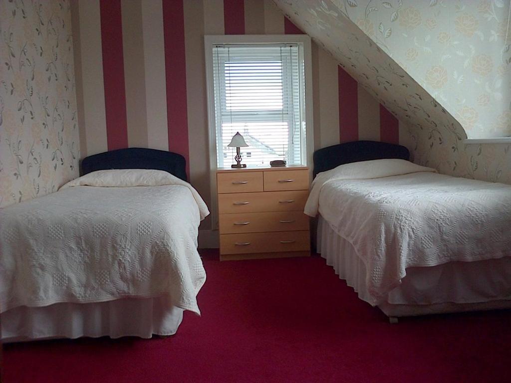 Aurora Hotel & Italian Restaurant Nairn Room photo